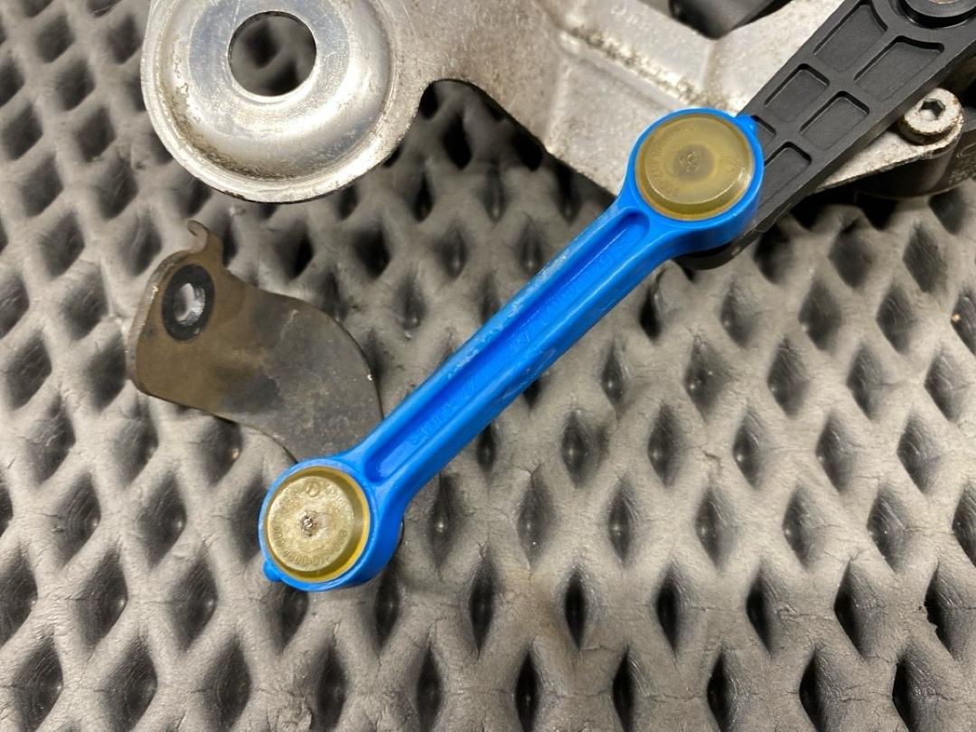 Датчик уровня подвески, 4360 рублей, Красноярск