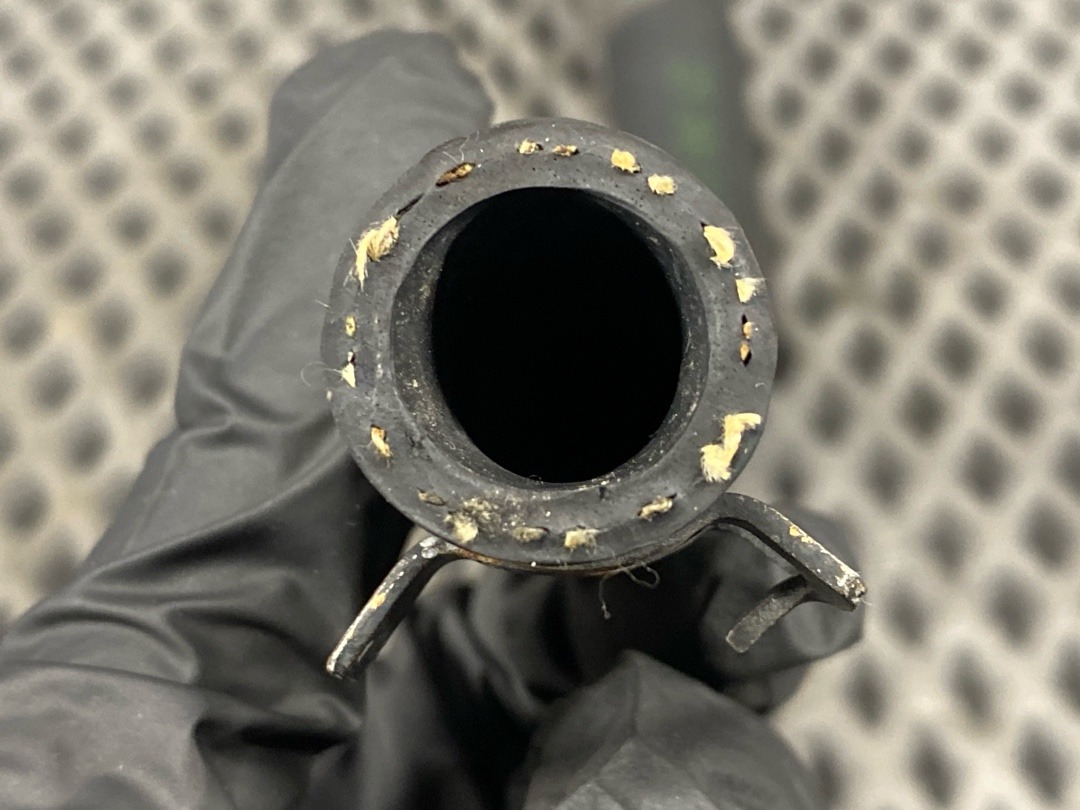 Шланг системы охлаждения, 670 рублей, Красноярск