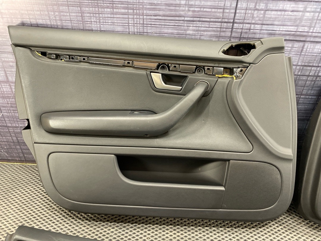 Комплект обшивок дверей, 7860 рублей, Красноярск