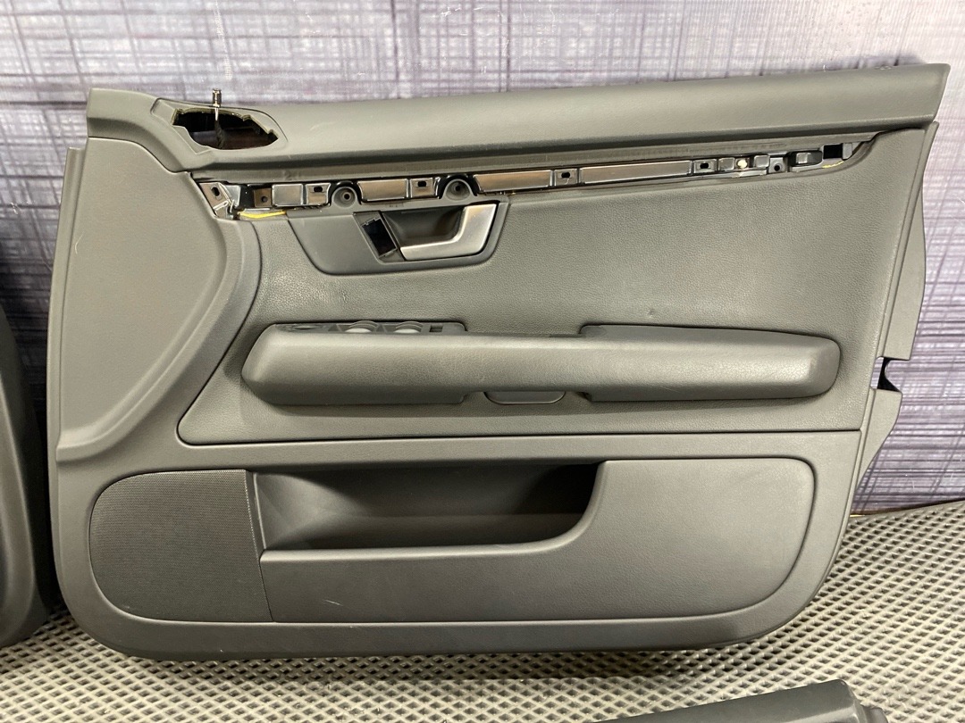 Комплект обшивок дверей, 7860 рублей, Красноярск