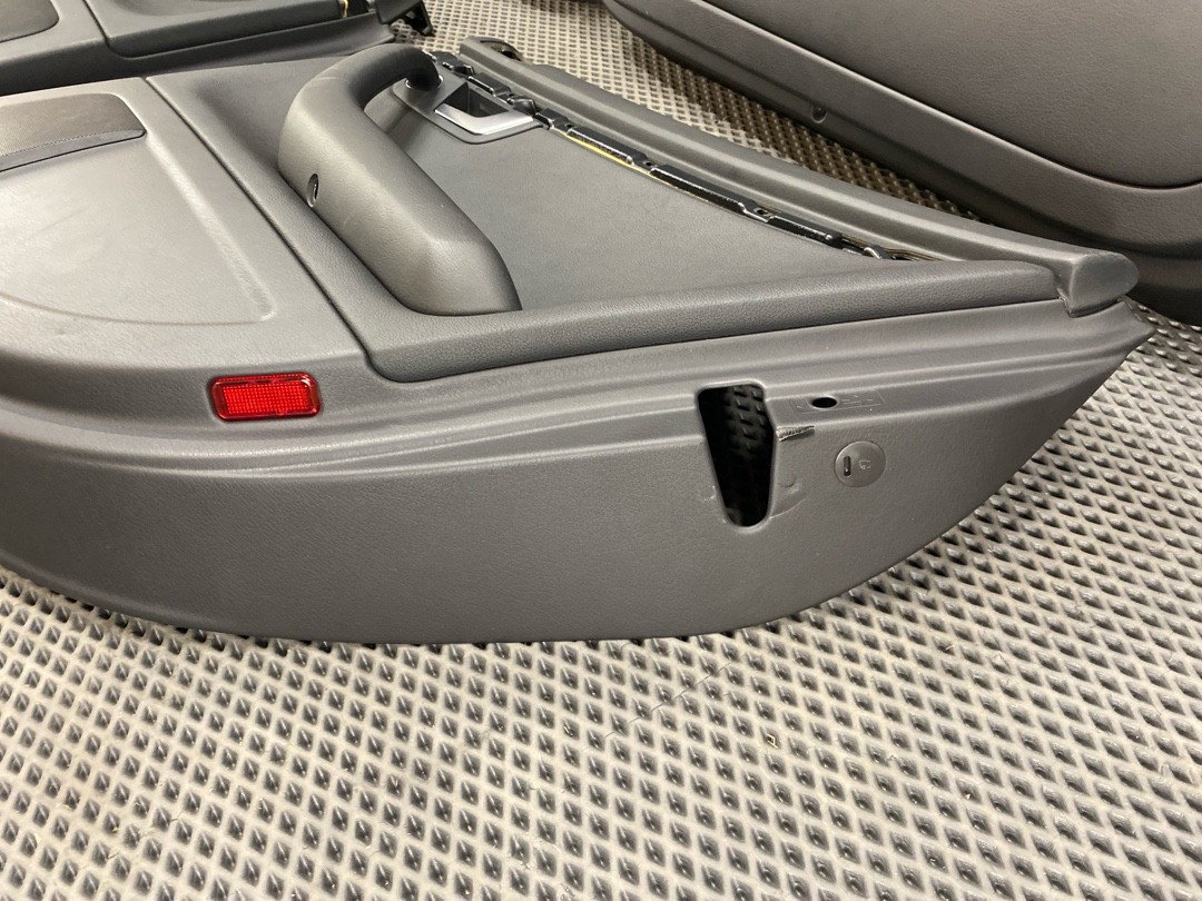 Комплект обшивок дверей, 7860 рублей, Красноярск