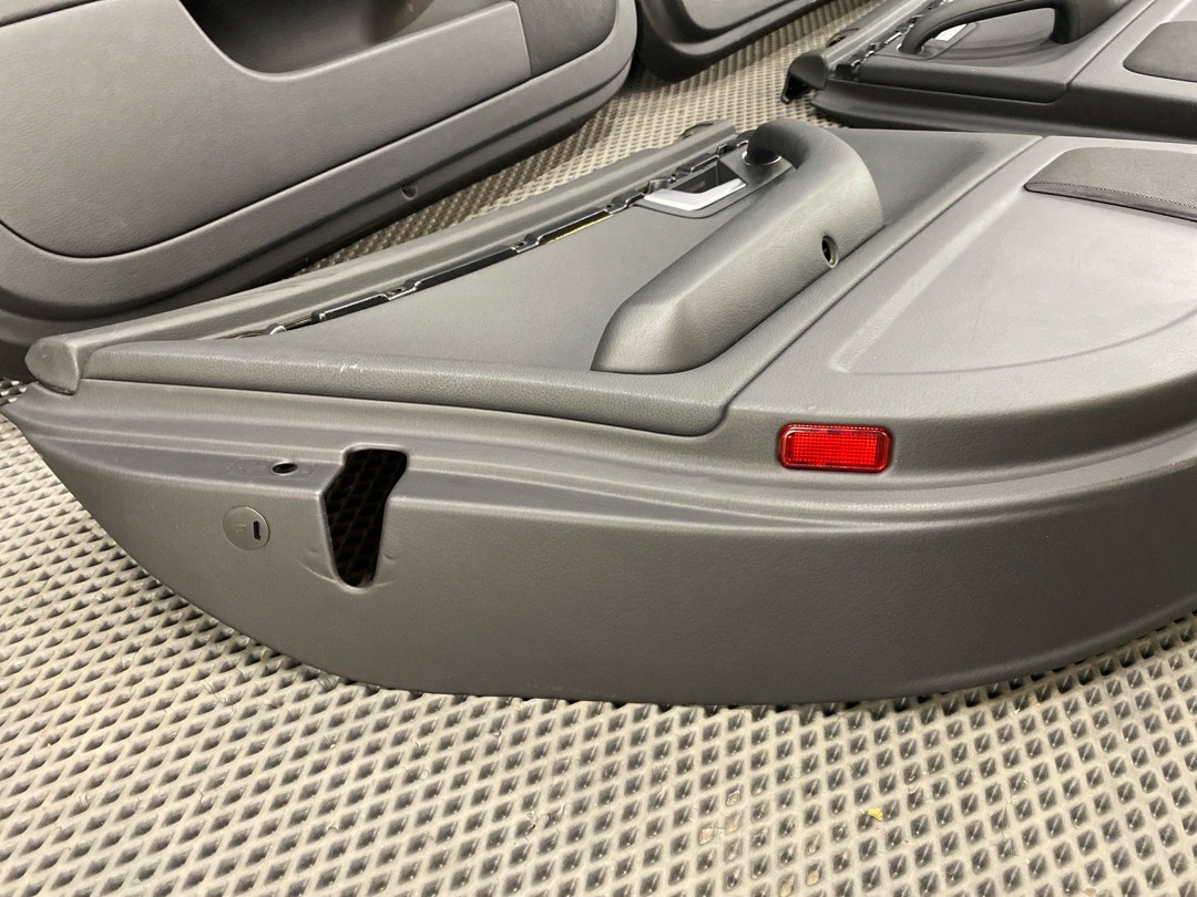 Комплект обшивок дверей, 7860 рублей, Красноярск