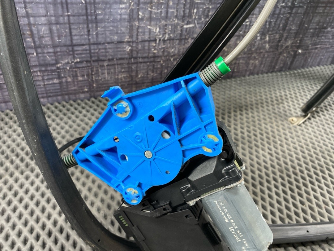 Стеклоподъемник, 2460 рублей, Красноярск