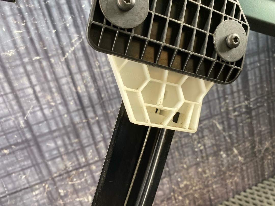 Стеклоподъемник, 2460 рублей, Красноярск