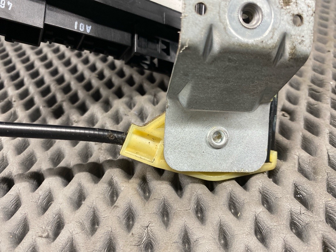 Стеклоподъемник, 2460 рублей, Красноярск