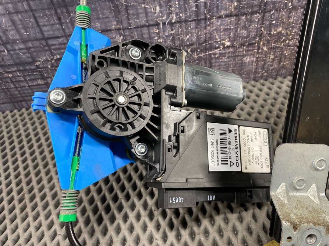 Стеклоподъемник, 2460 рублей, Красноярск