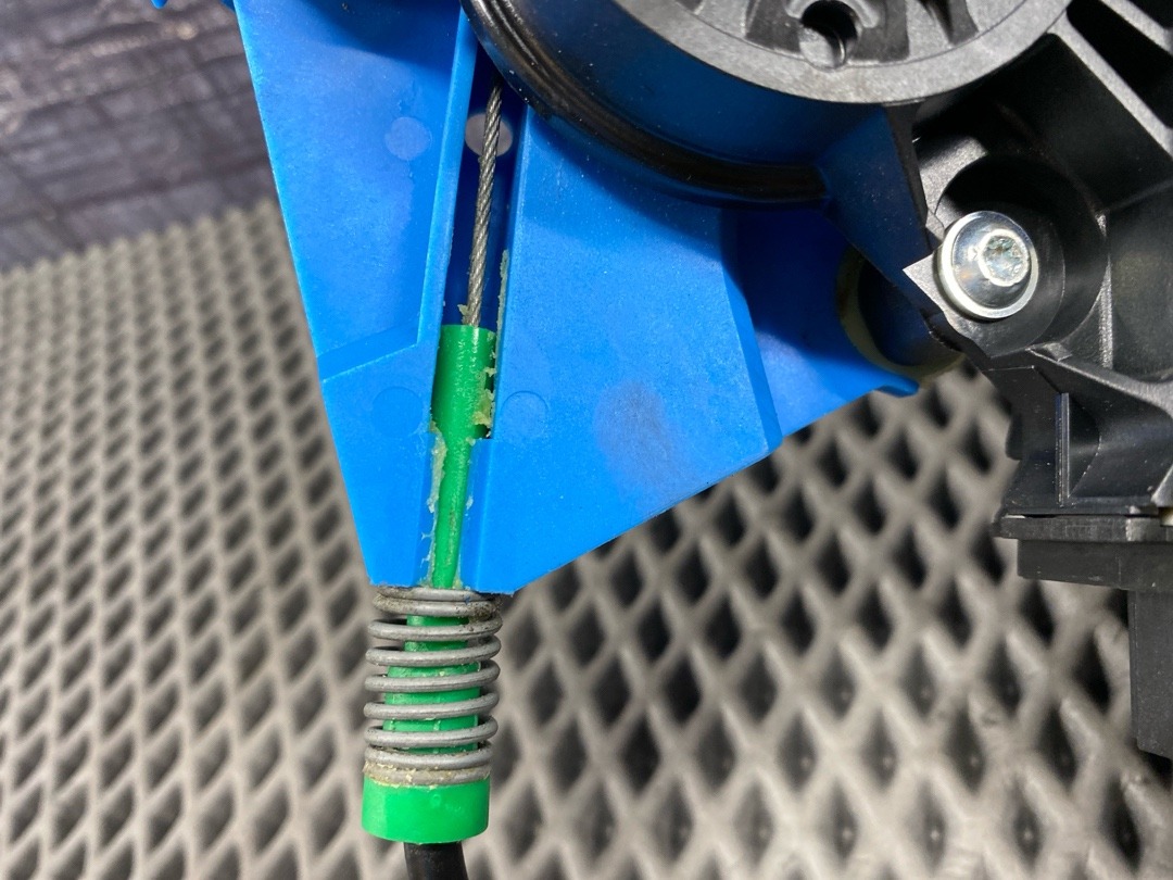 Стеклоподъемник, 2460 рублей, Красноярск