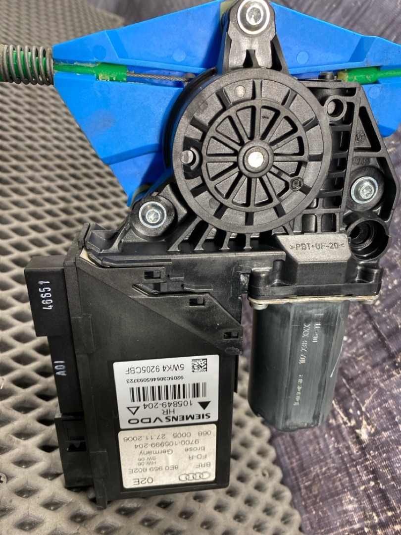 Стеклоподъемник, 2460 рублей, Красноярск