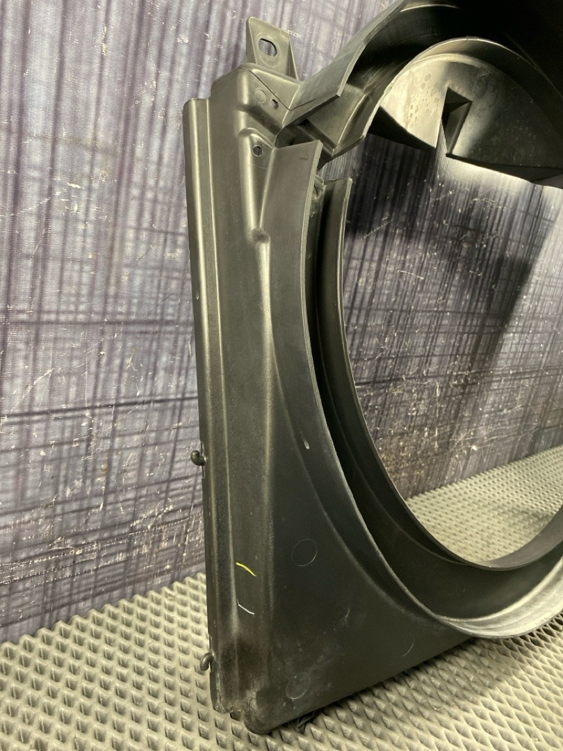 Диффузор радиатора, 3060 рублей, Красноярск