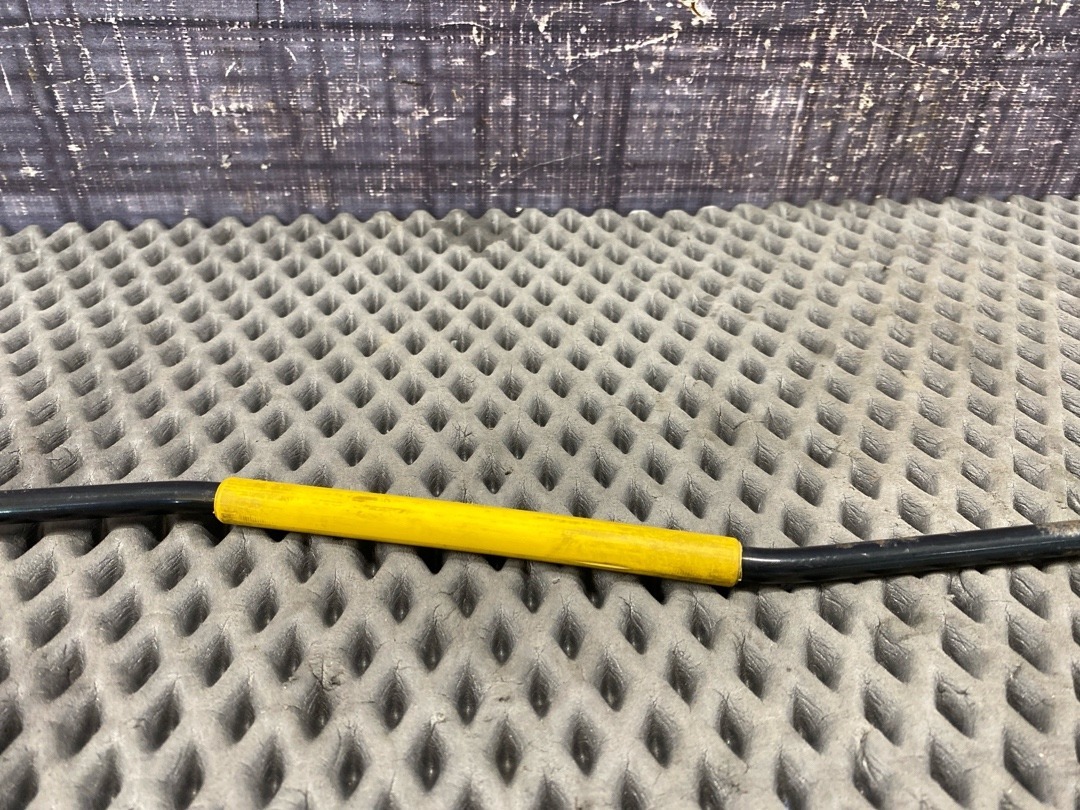 Упор капота, 640 рублей, Красноярск