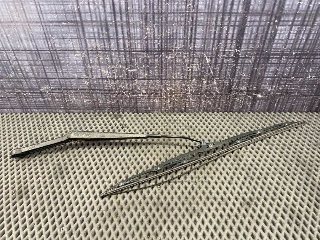 Дворник, 1330 рублей, Красноярск