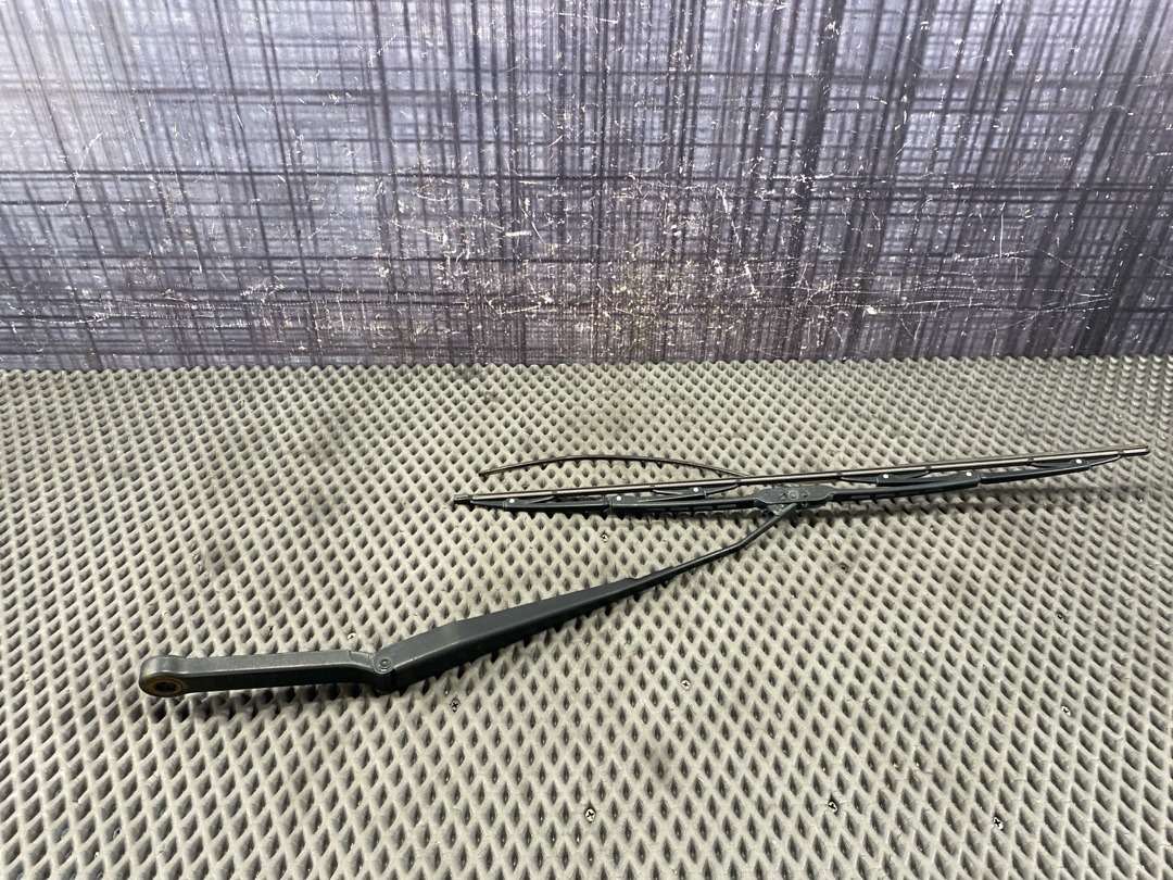 Дворник, 1330 рублей, Красноярск