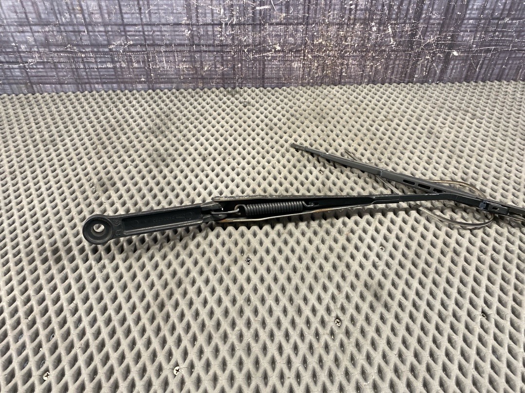 Дворник, 1330 рублей, Красноярск