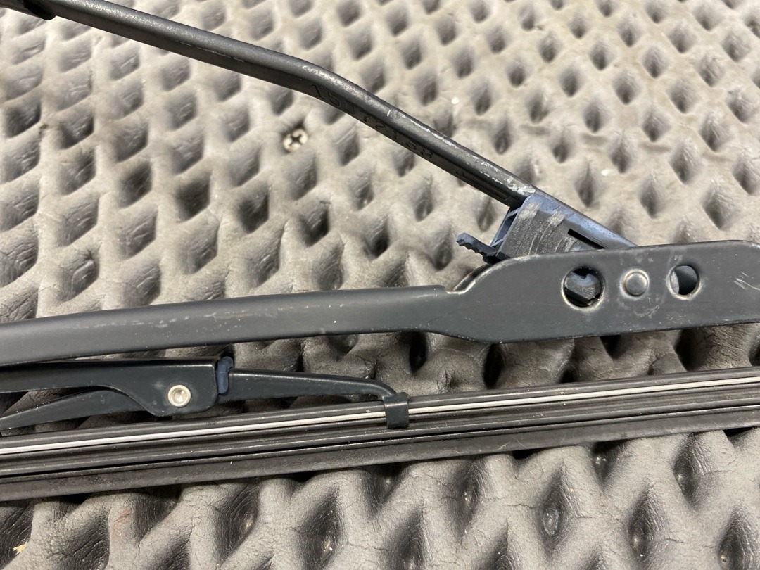 Дворник, 1330 рублей, Красноярск