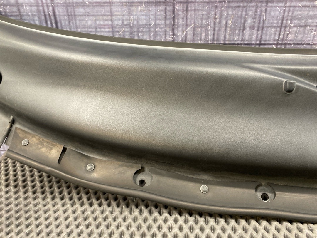 Решетка под лобовое стекло, 2020 рублей, Красноярск