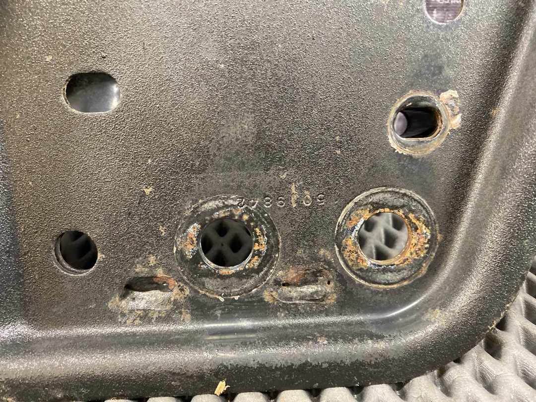 Кронштейн, 3420 рублей, Красноярск