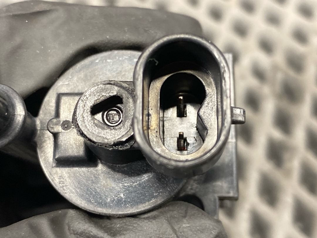 Клапан вентиляции топливного бака, 3880 рублей, Красноярск