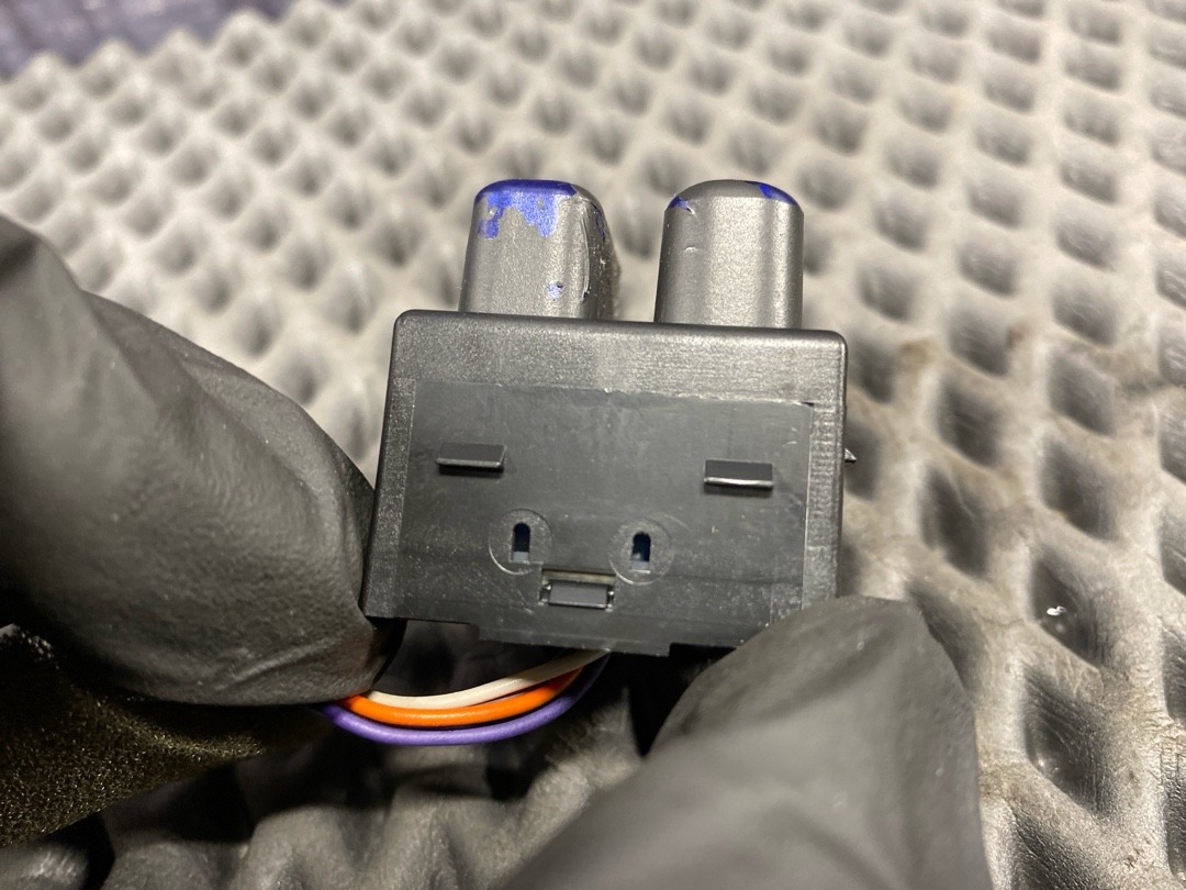 Кнопка памяти сиденья, 620 рублей, Красноярск