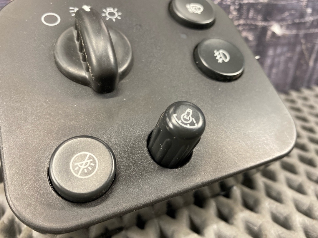 Переключатель света, 1680 рублей, Красноярск