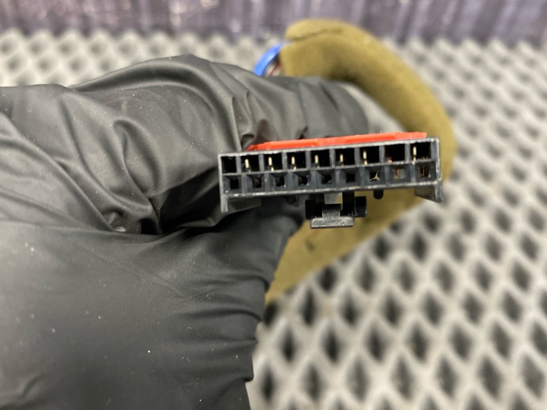 Кнопка регулировки зеркал, 1820 рублей, Красноярск