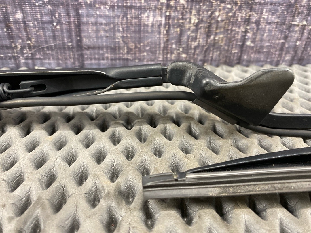 Дворник, 2010 рублей, Красноярск