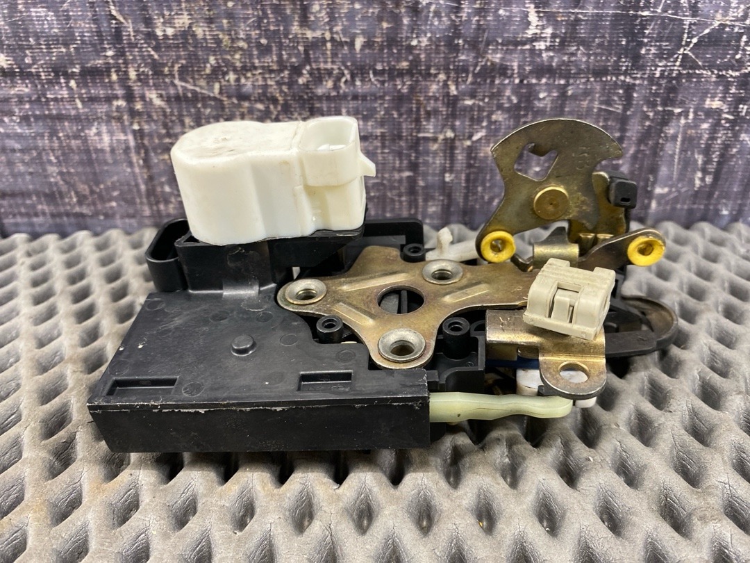 Замок двери, 3040 рублей, Красноярск