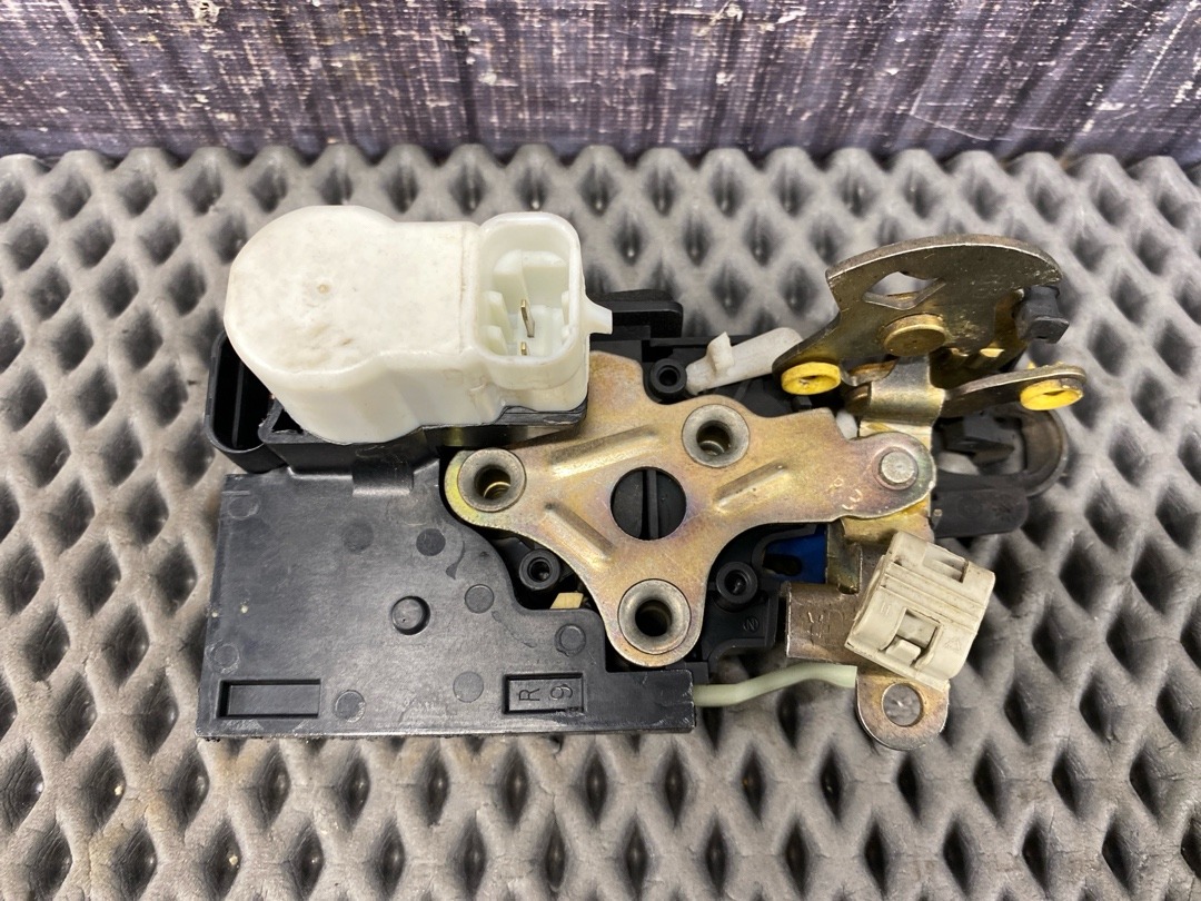 Замок двери, 3040 рублей, Красноярск