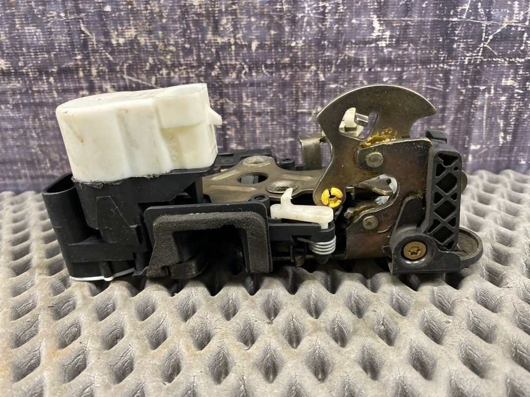 Замок двери, 3040 рублей, Красноярск