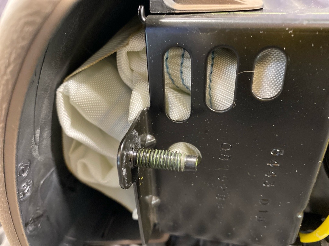 Подушка безопасности, 3310 рублей, Красноярск