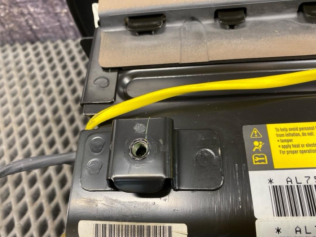 Подушка безопасности, 3310 рублей, Красноярск