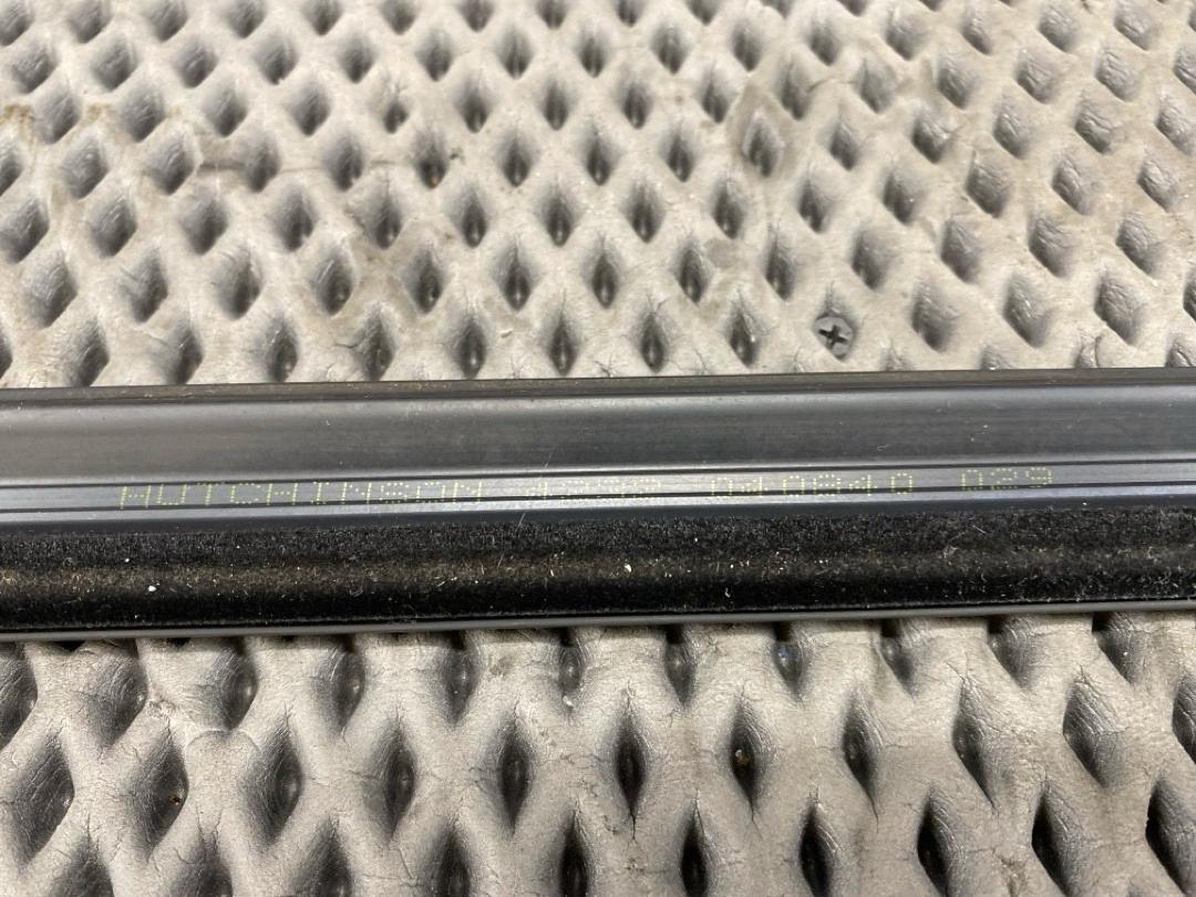 Молдинг стекла, 1720 рублей, Красноярск