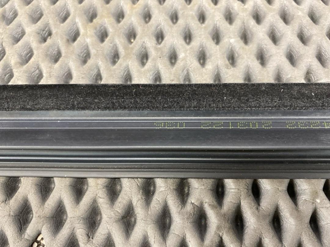 Молдинг стекла, 1720 рублей, Красноярск