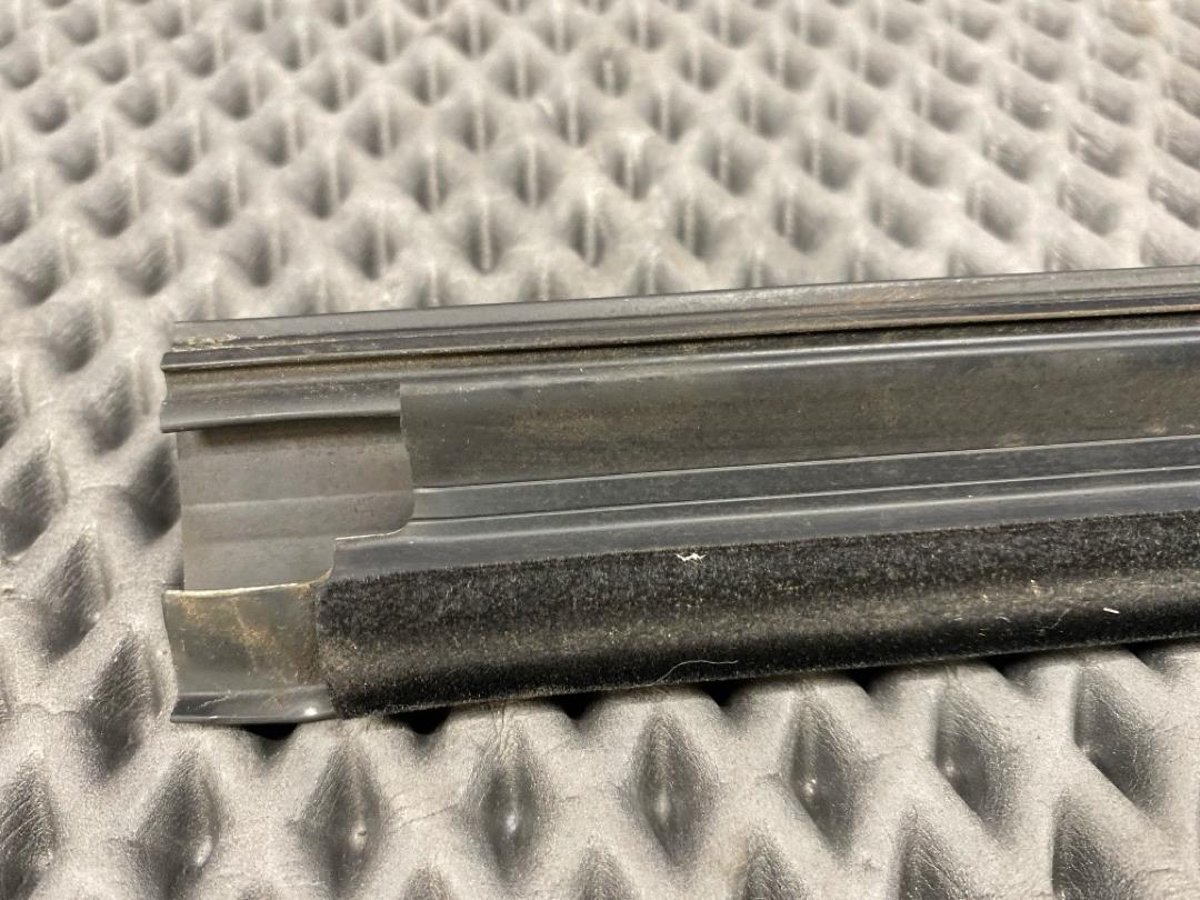 Молдинг стекла, 1720 рублей, Красноярск