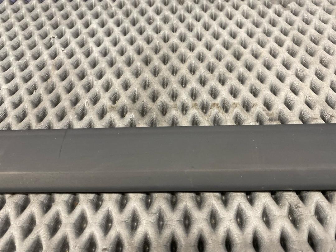 Молдинг стекла, 1720 рублей, Красноярск