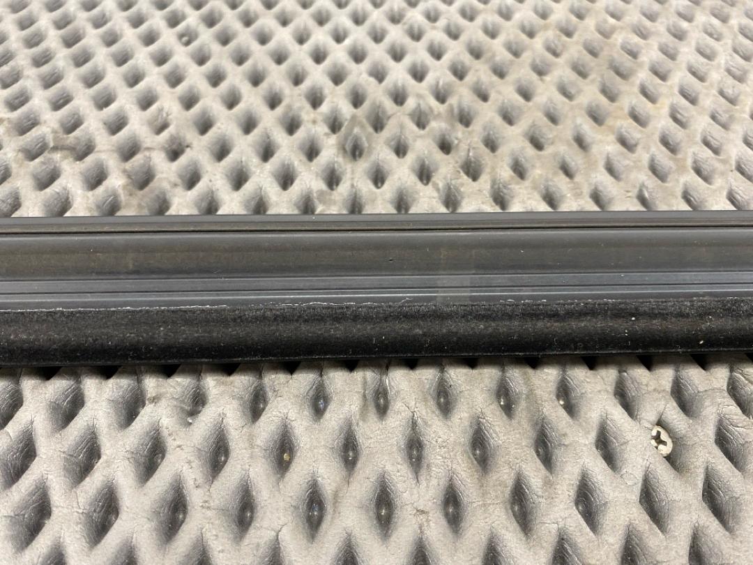 Молдинг стекла, 1720 рублей, Красноярск