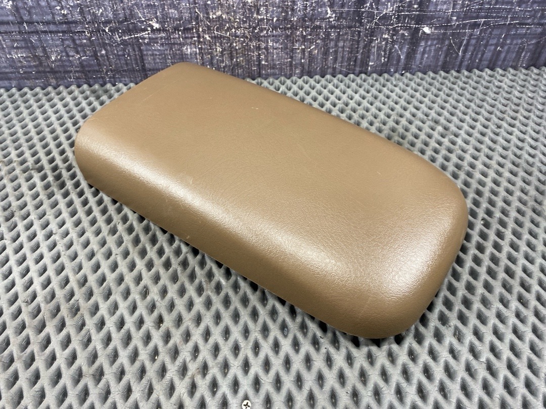 Подлокотник, 2420 рублей, Красноярск