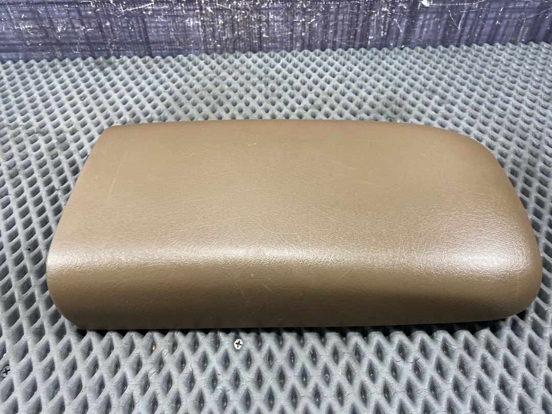 Подлокотник, 2420 рублей, Красноярск