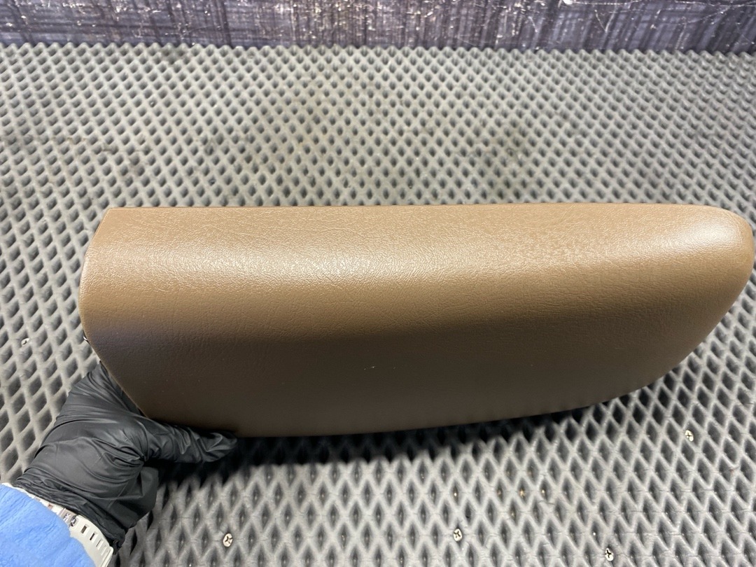 Подлокотник, 2420 рублей, Красноярск