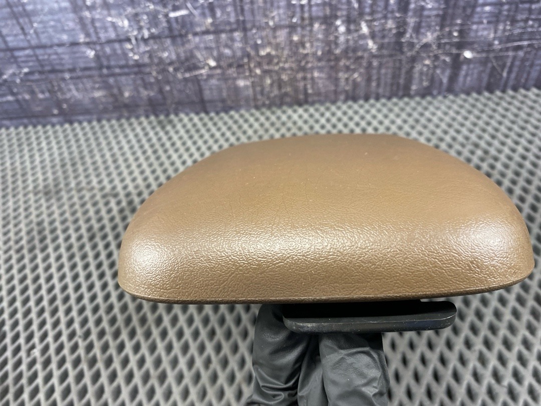 Подлокотник, 2420 рублей, Красноярск