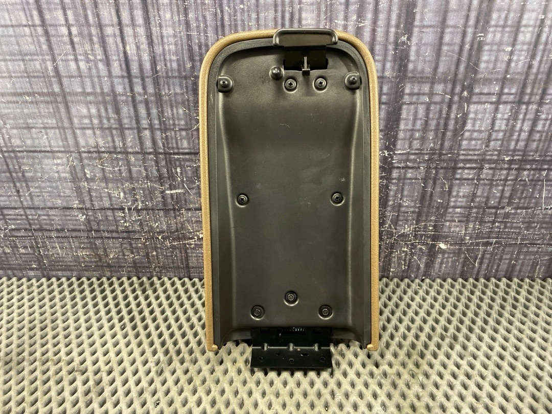 Подлокотник, 2420 рублей, Красноярск