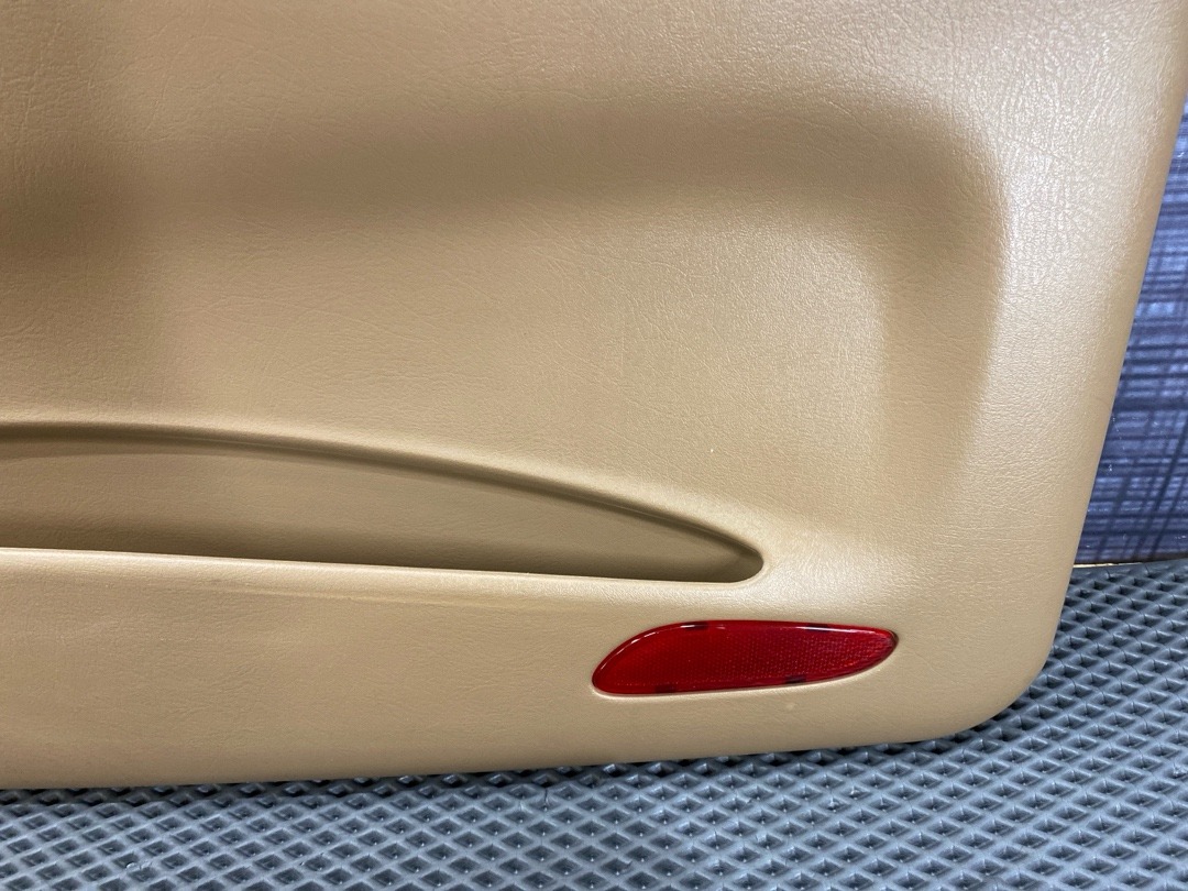 Комплект обшивок дверей, 7506 рублей, Красноярск