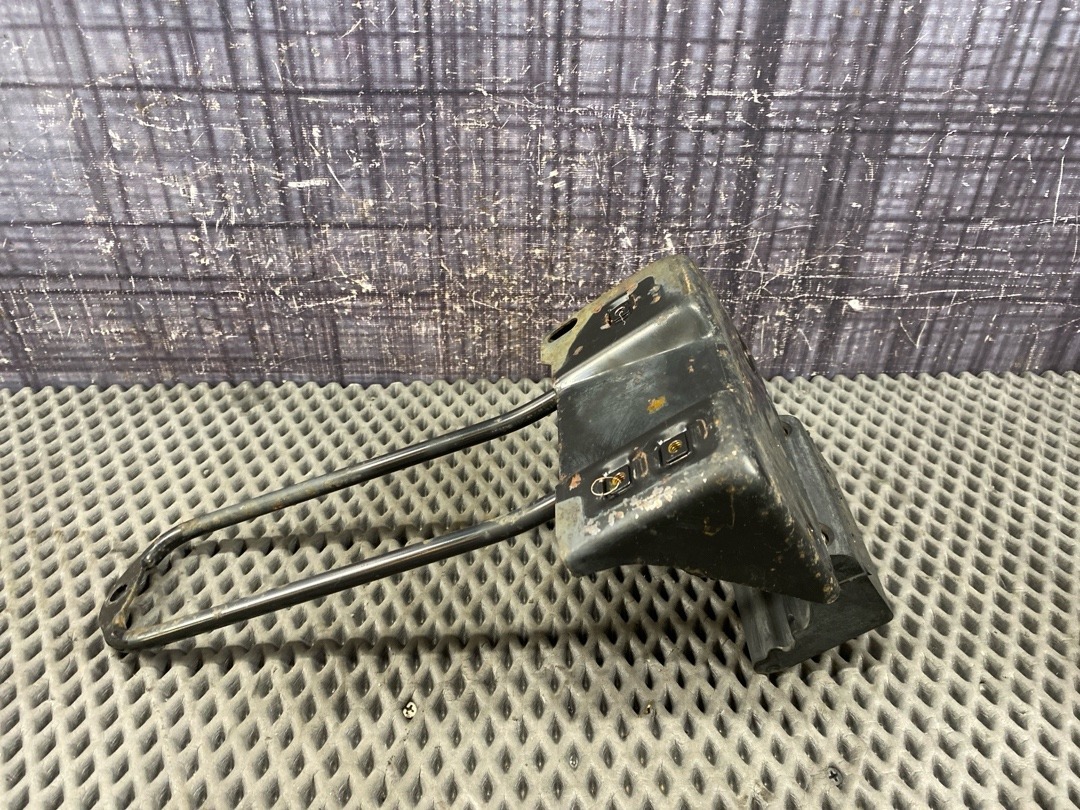 Кронштейн замка капота, 972 рублей, Красноярск