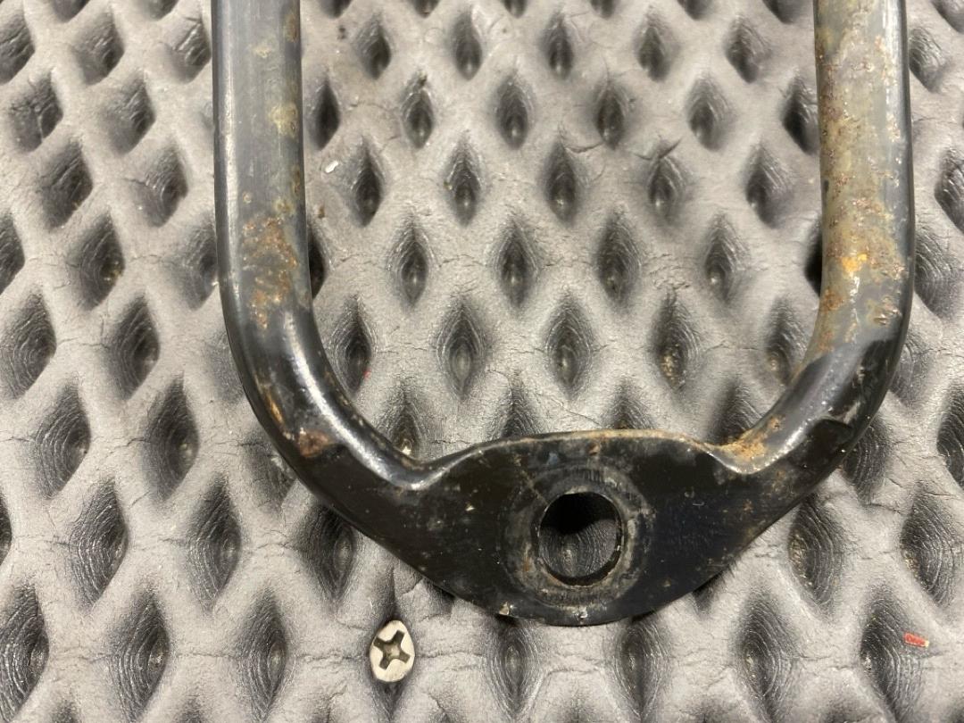 Кронштейн замка капота, 972 рублей, Красноярск