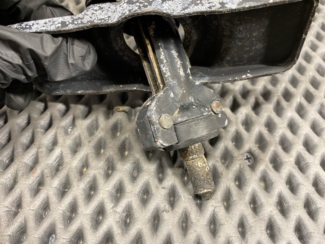 Крепление запасного колеса, 14778 рублей, Красноярск