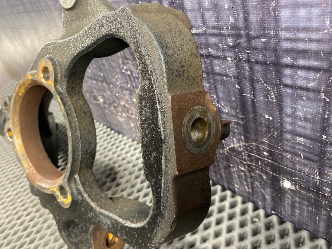 Поворотный кулак, 2520 рублей, Красноярск