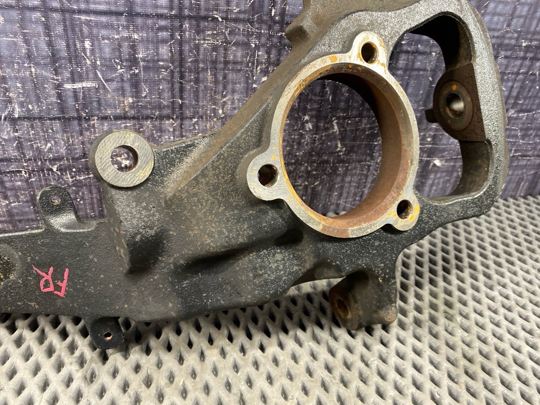 Поворотный кулак, 2520 рублей, Красноярск