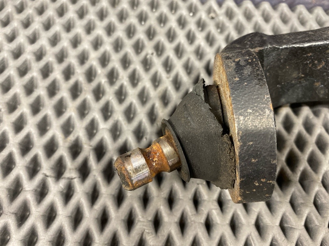 Поворотный кулак, 2520 рублей, Красноярск