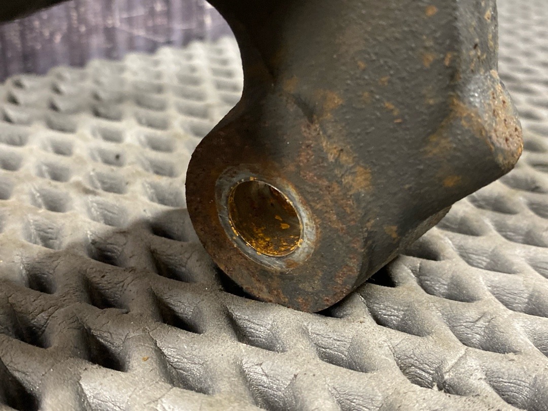 Поворотный кулак, 2520 рублей, Красноярск