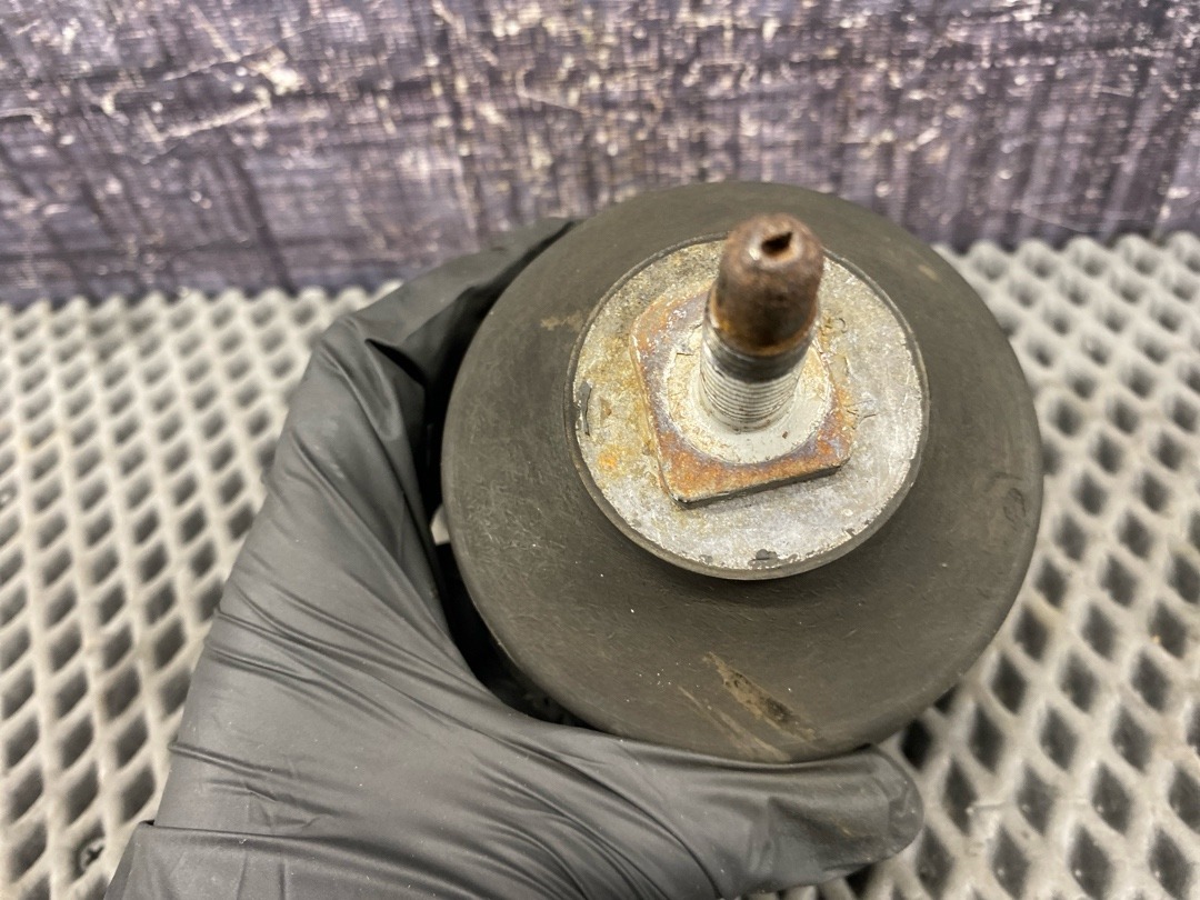 Подушка двигателя, 6860 рублей, Красноярск