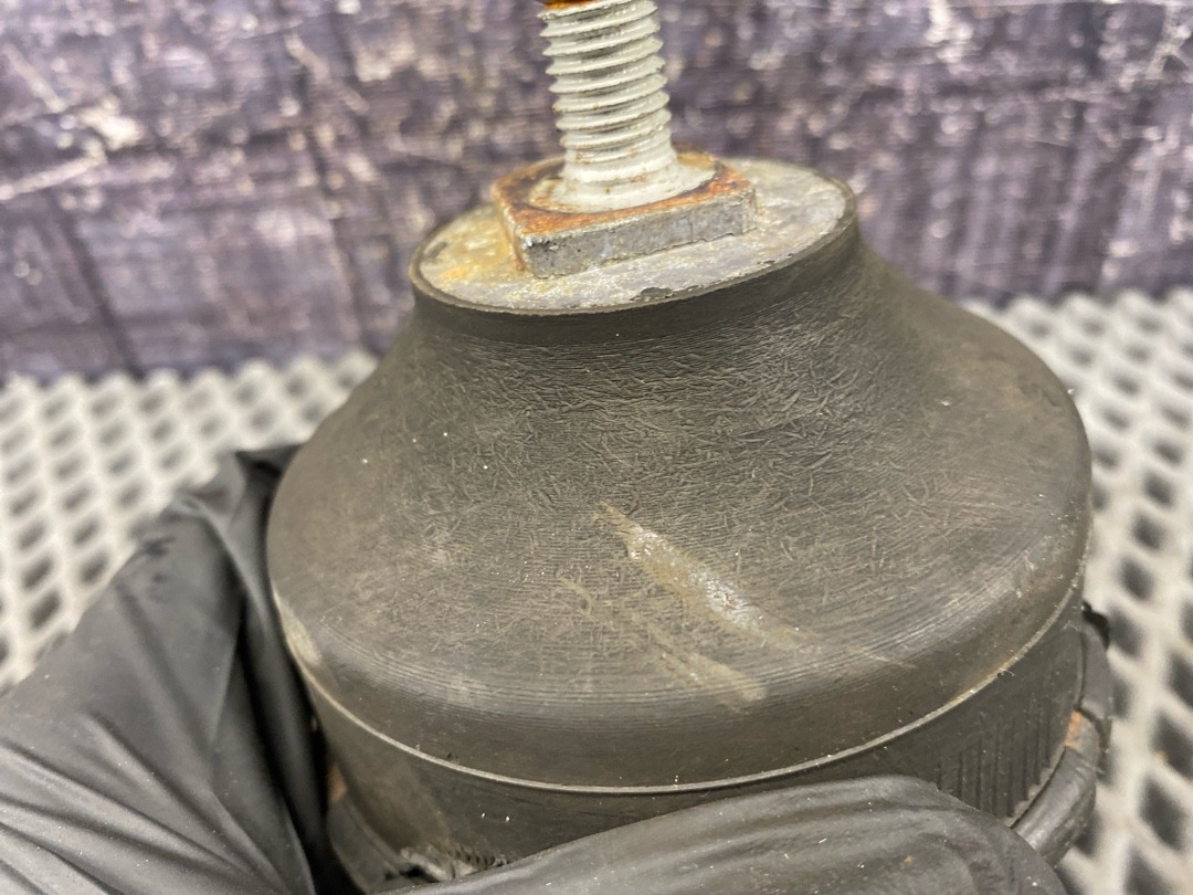 Подушка двигателя, 6860 рублей, Красноярск